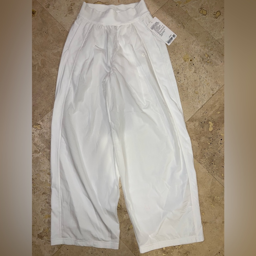 Lululemon Lightweight Tennis Mid-Rise Track Pant